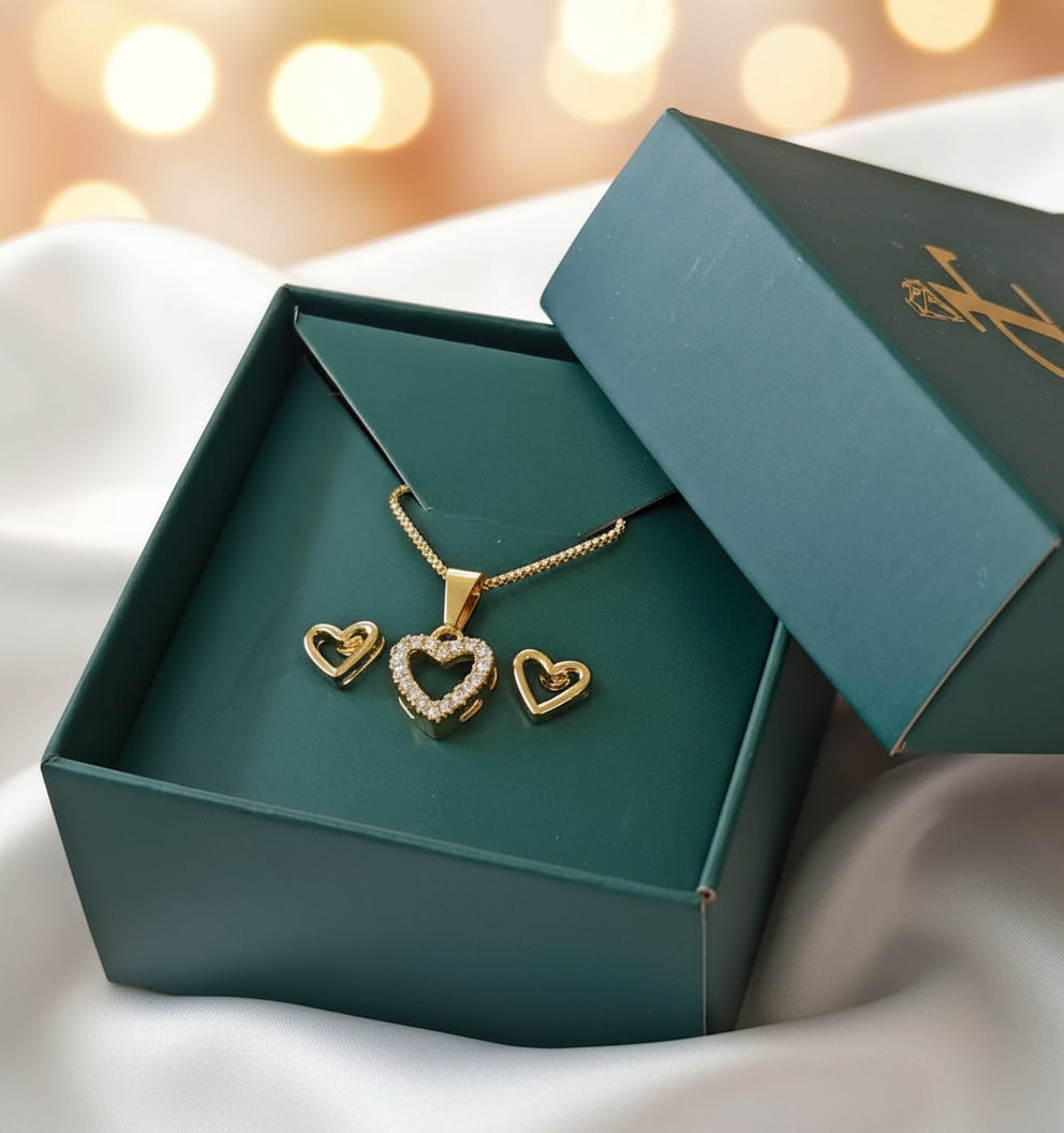 Set Corazón Love en Oro laminado de 18 kilates