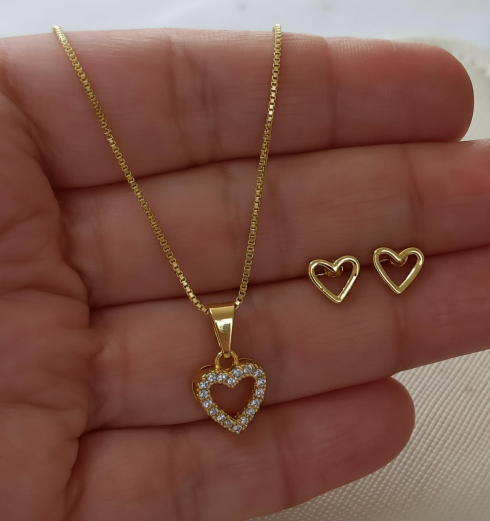 Set Corazón Love en Oro laminado de 18 kilates