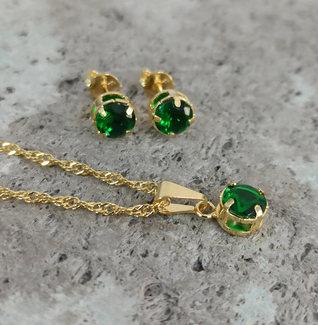 SET AURA Cadena Dije y Aretes oro laminado 18 k